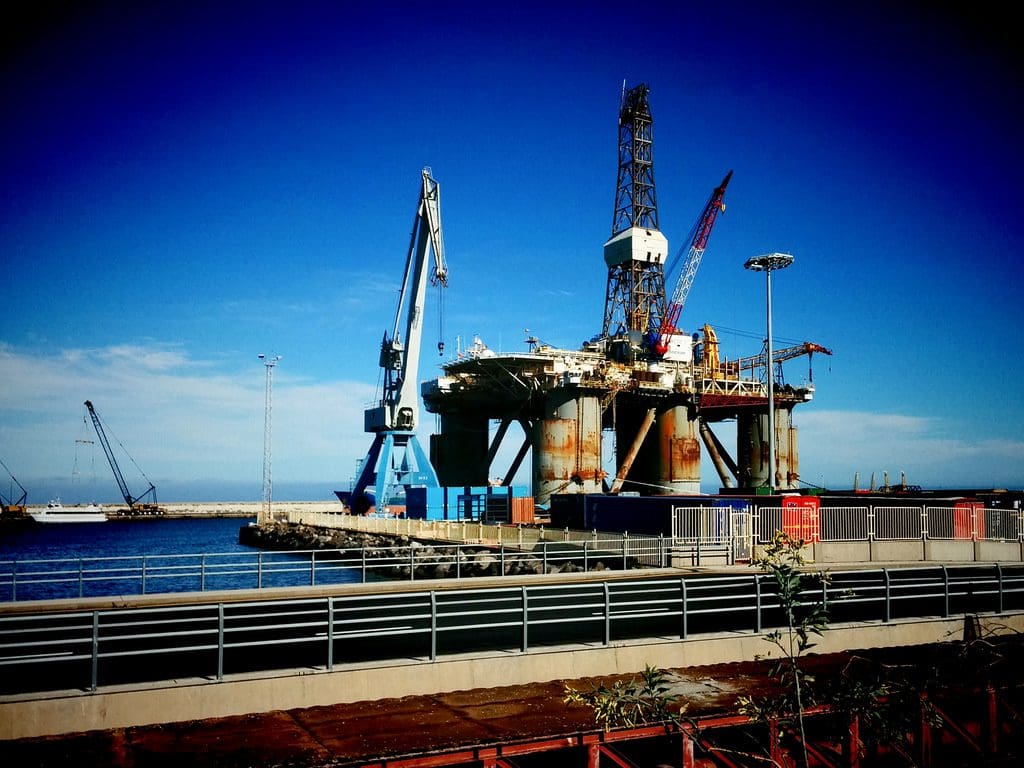 Repsol Profit Tops Forecasts On Surprise Refining Strength