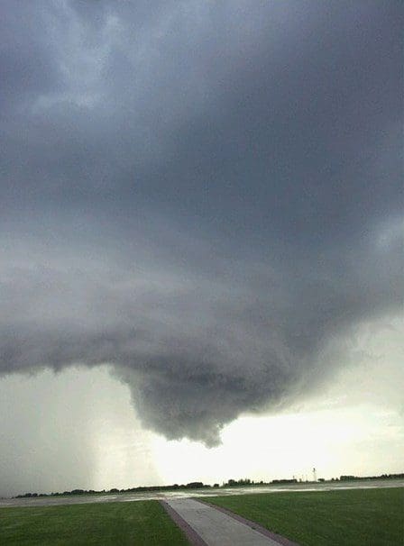 At Least 3 Injured After Tornado Hits Texas Gas Drilling Rig