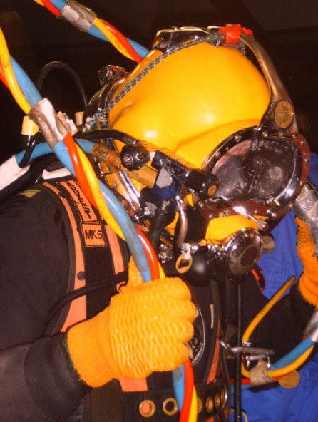 Where are US commercial divers earning the most?