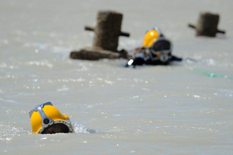 Successful Completion of IMCA Surface Supplied Diving Assessment for Shanghai Salvage Divers