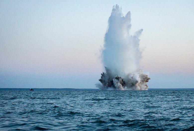 DONG Energy Removes WWII UXO from Race Bank OWF Site