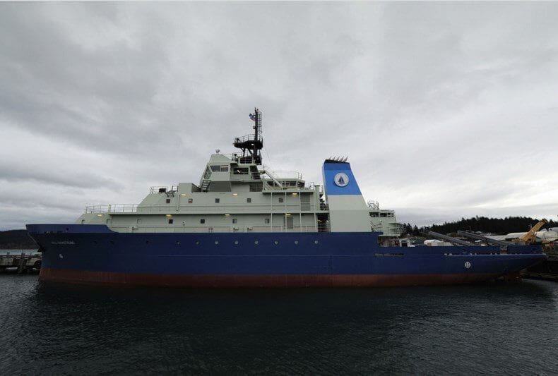 WHOI Welcomes RV Neil Armstrong