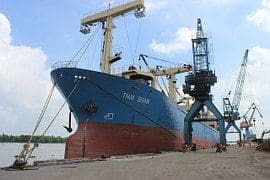 Rosneft deliver its first LNG shipment